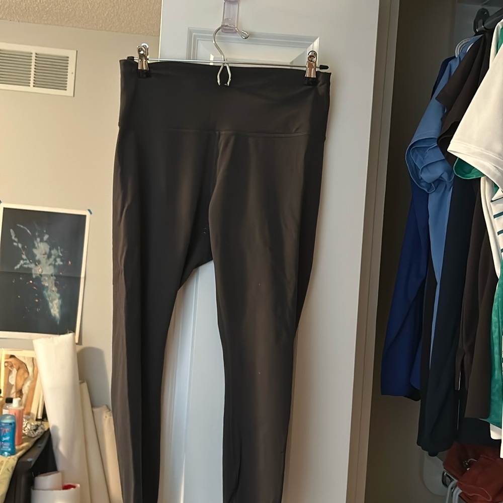 Lululemon grey leggings